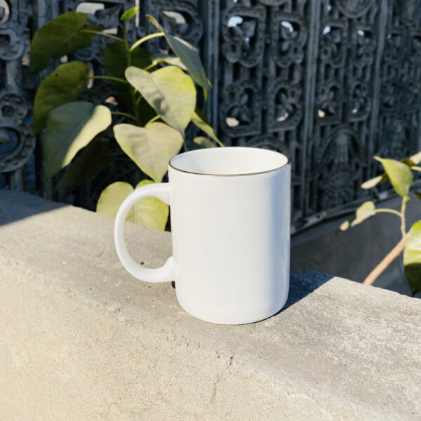 Gold Rim Classic Mug